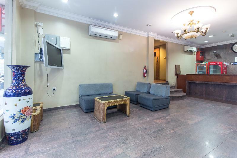 Oyo 447 Comfort Hotel Meru Klang Exterior photo